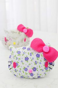 Hello Kitty coin purse pattern